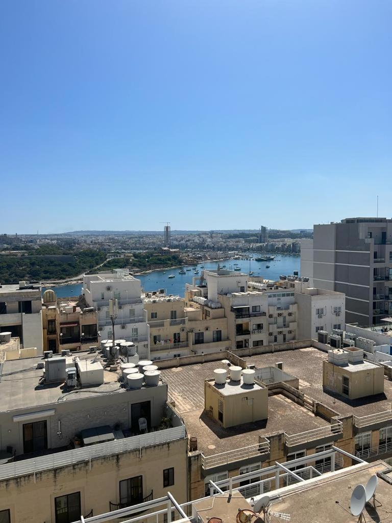 Eleven By Warren Collection Lägenhet Sliema Exteriör bild
